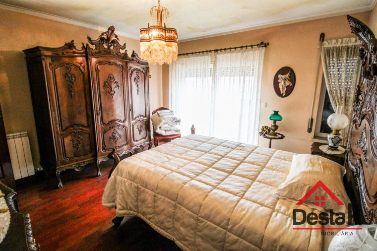 Moradia T6 para Venda em Abraveses Foto 29