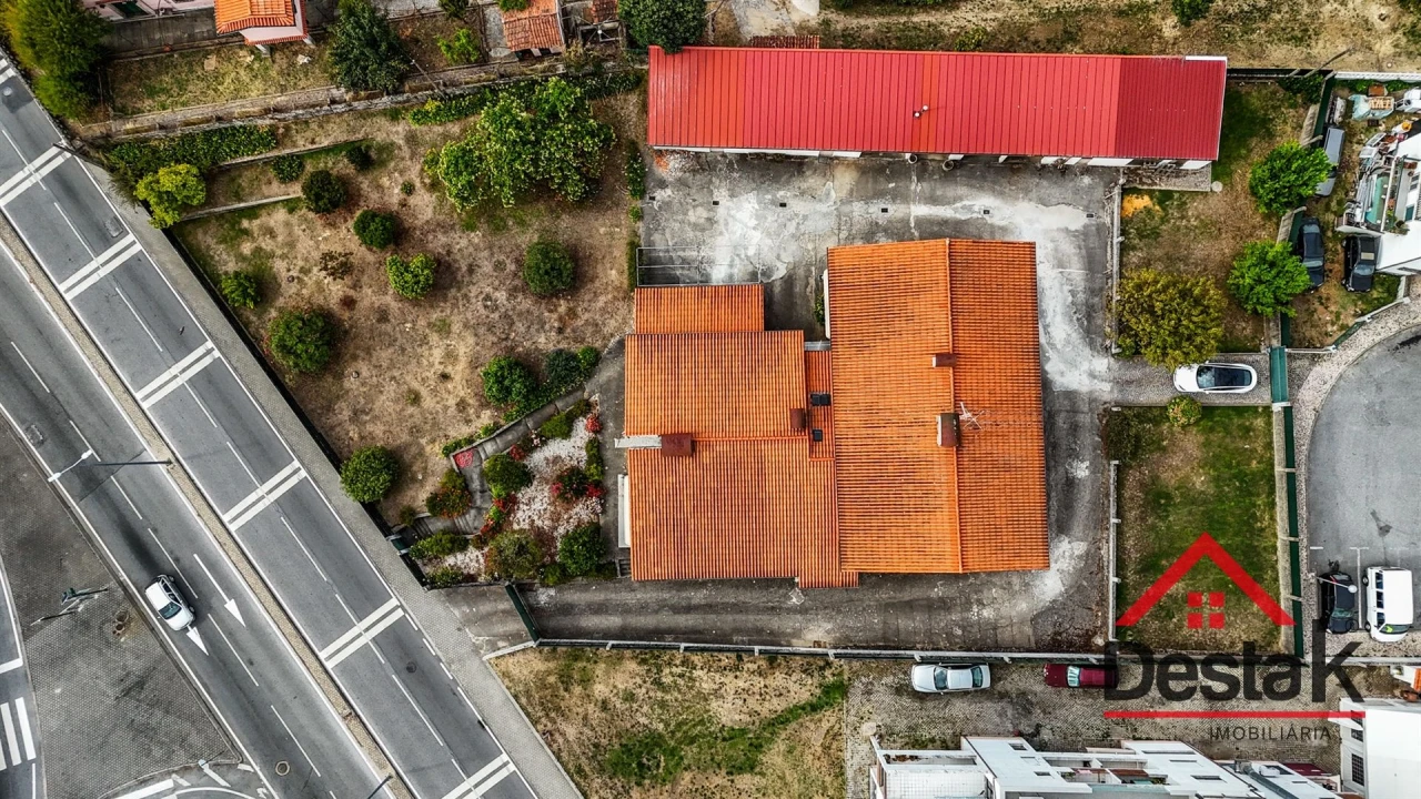 Moradia T6 para Venda em Abraveses Foto 42