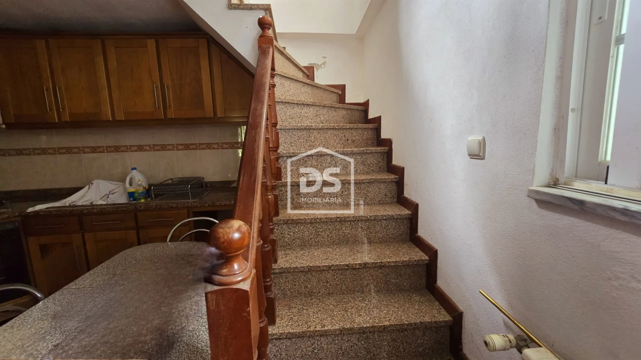 Quinta T3 para Venda em Mizarela, Pêro Soares e Vila Soeiro Foto 13