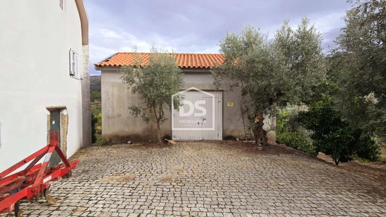 Quinta T3 para Venda em Mizarela, Pêro Soares e Vila Soeiro Foto 25