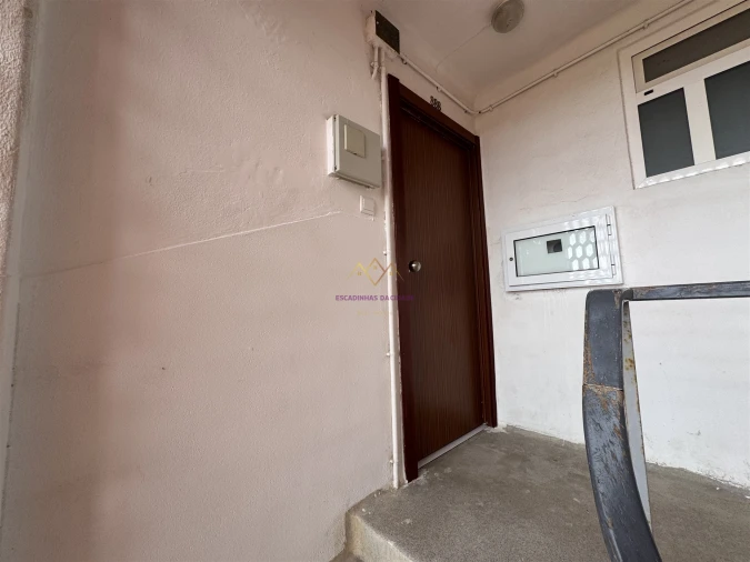 Apartamento T2 para Venda em Pontinha e Famões Foto 22