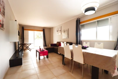 Apartamento T2 para Venda em Quarteira