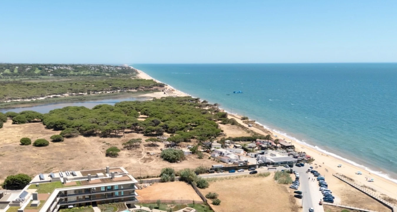 Apartamento T2 para Venda em Quarteira Foto 1
