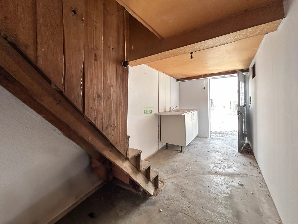 Moradia T1 para Venda em Ladoeiro Foto 11