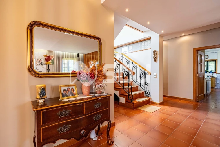 Moradia T5 para Venda em Aver-O-Mar, Amorim e Terroso Foto 9