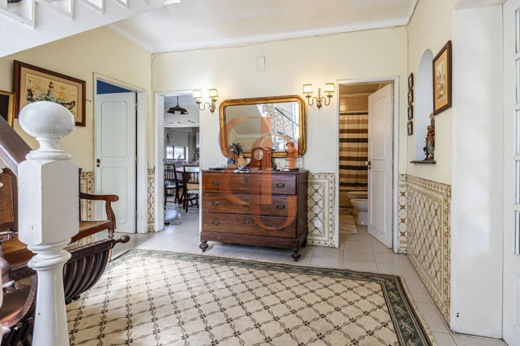 Moradia T5 para Venda em Marvila, Ribeira Santarém, São Salvador, São Nicolau Foto 5