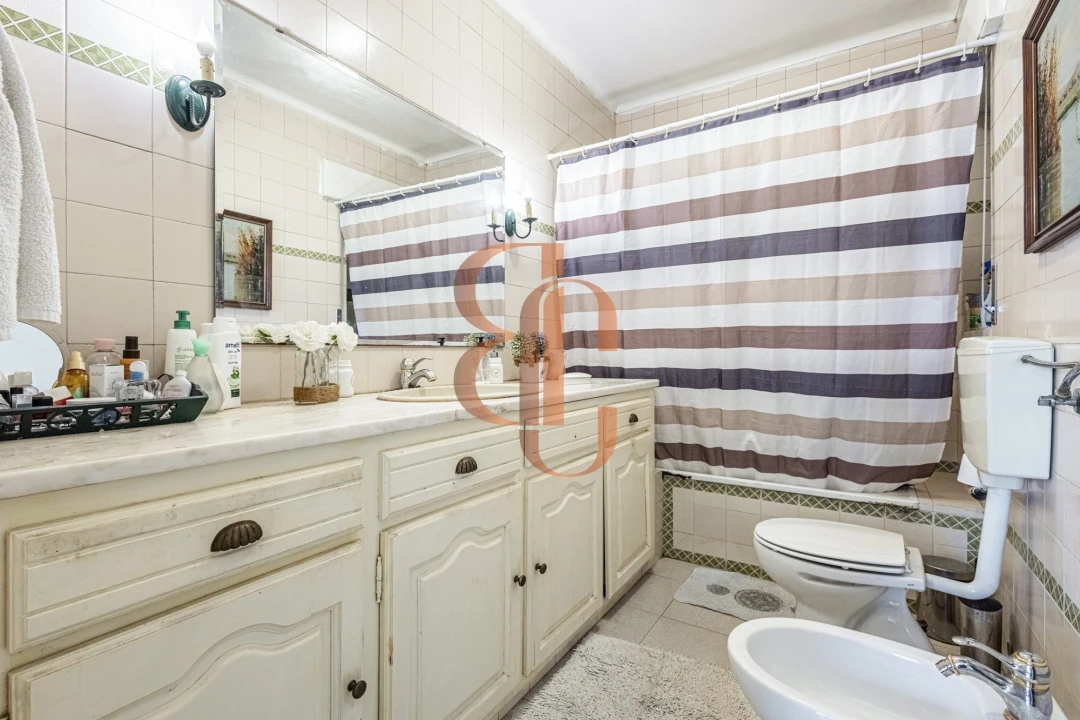 Moradia T5 para Venda em Marvila, Ribeira Santarém, São Salvador, São Nicolau Foto 16