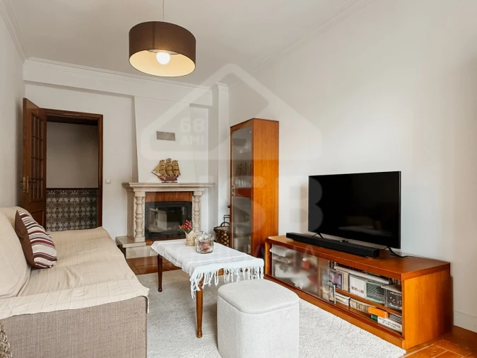 Apartamento T3 para Venda em Benavente Foto 2