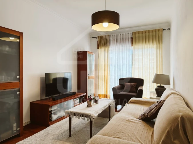 Apartamento T3 para Venda em Benavente Foto 1