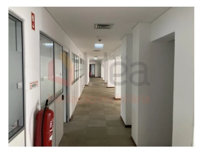 Escritório para Venda em Avenidas Novas Foto 6