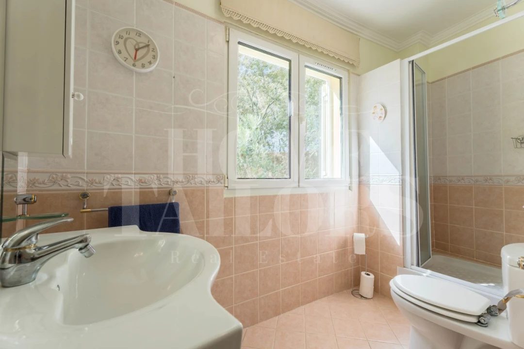 Moradia T6 para Venda em Macieira de Cambra Foto 20