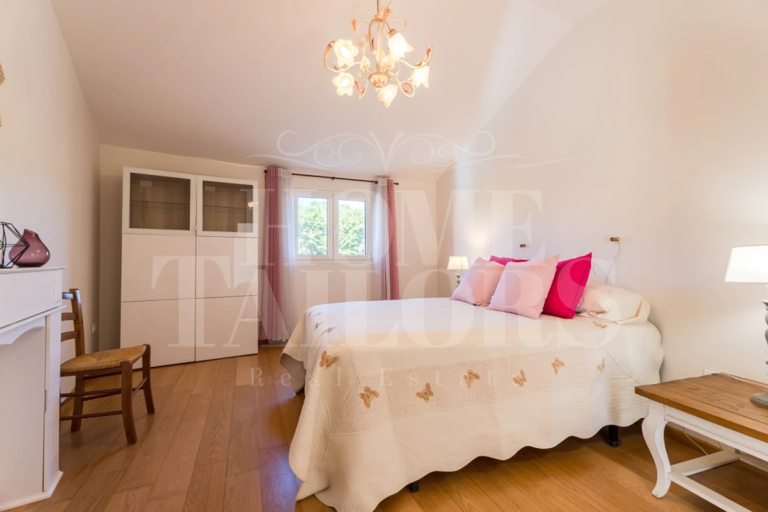 Moradia T6 para Venda em Macieira de Cambra Foto 35