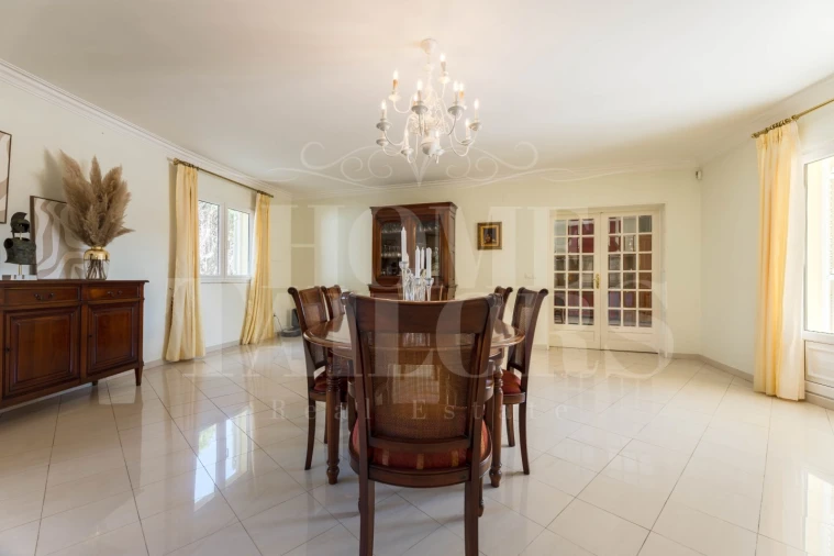 Moradia T6 para Venda em Macieira de Cambra Foto 9