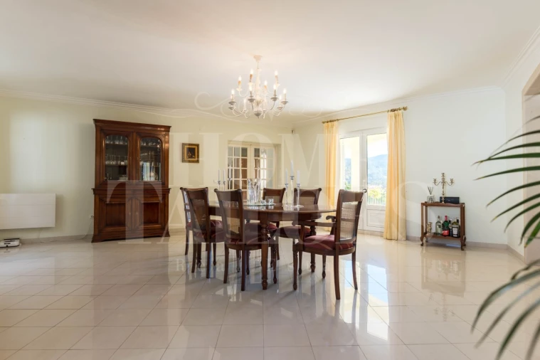 Moradia T6 para Venda em Macieira de Cambra Foto 10