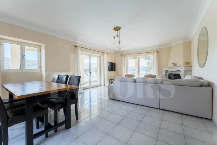 Moradia T6 para Venda em Macieira de Cambra Foto 41