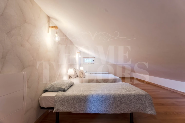 Moradia T6 para Venda em Macieira de Cambra Foto 49