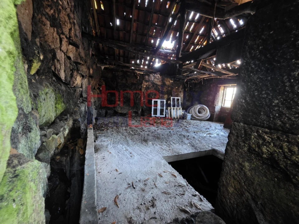 Moradia T1 para Venda em Gosende Foto 12