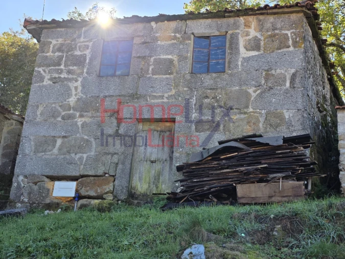 Moradia T1 para Venda em Gosende Foto 1