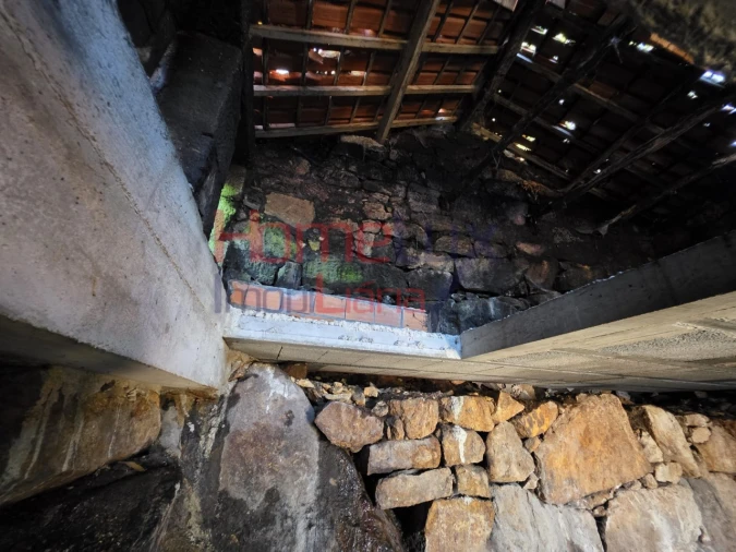 Moradia T1 para Venda em Gosende Foto 8