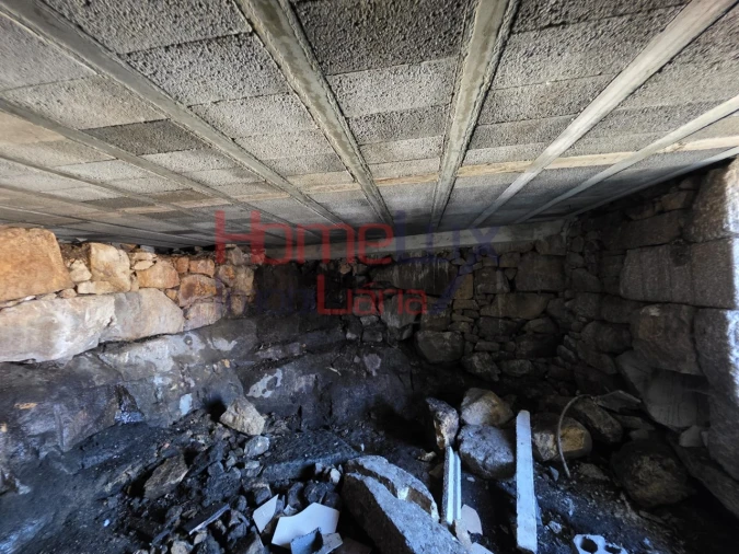 Moradia T1 para Venda em Gosende Foto 9