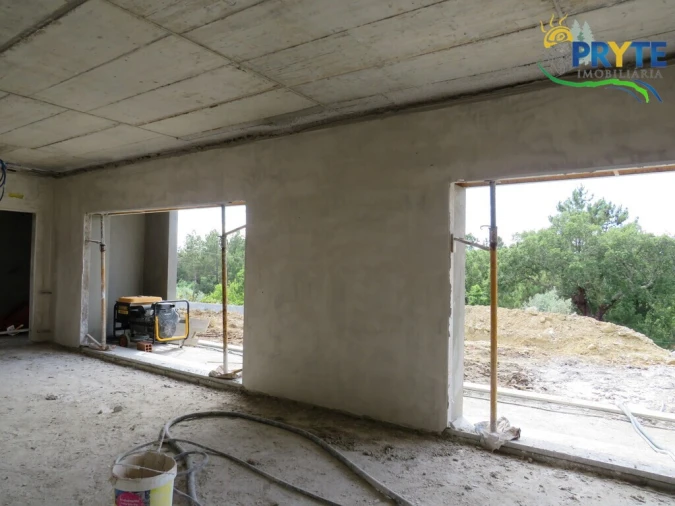 Moradia T3 para Venda em Cabeçudo Foto 23