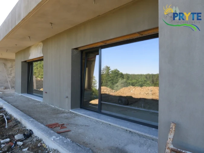 Moradia T3 para Venda em Cabeçudo Foto 41