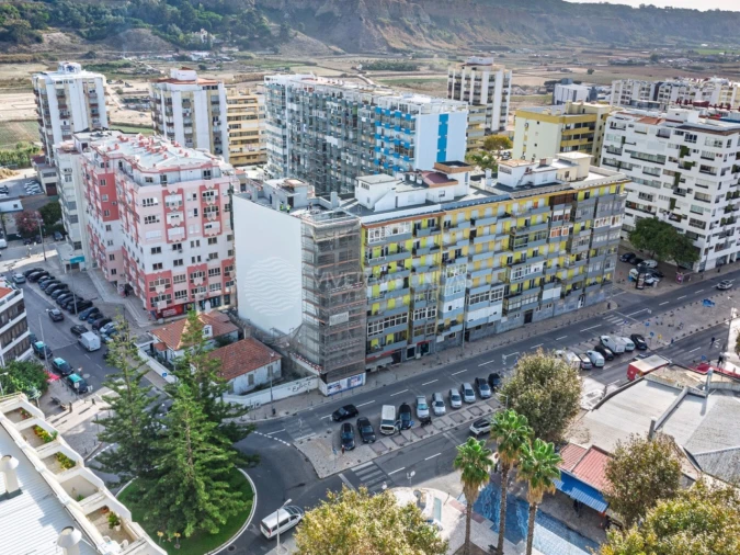 Apartamento T2 para Venda em Costa da Caparica Foto 23