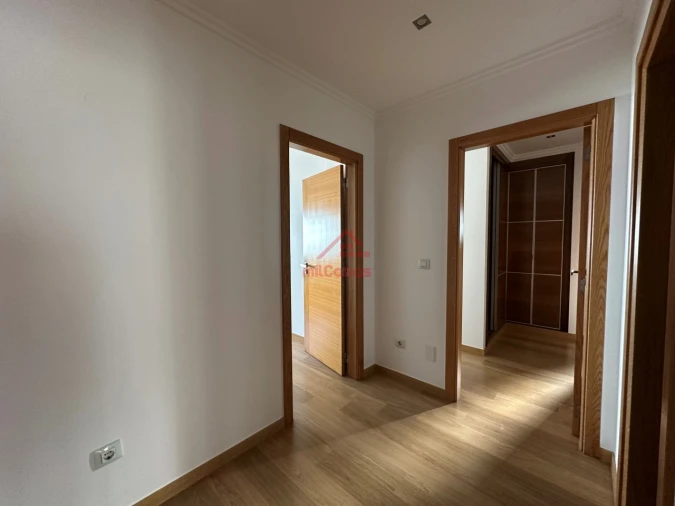 Apartamento T3 para Arrendamento em Ericeira Foto 16