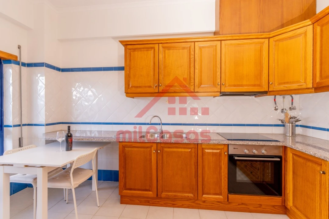 Apartamento T3 para Venda em Bombarral e Vale Covo Foto 13