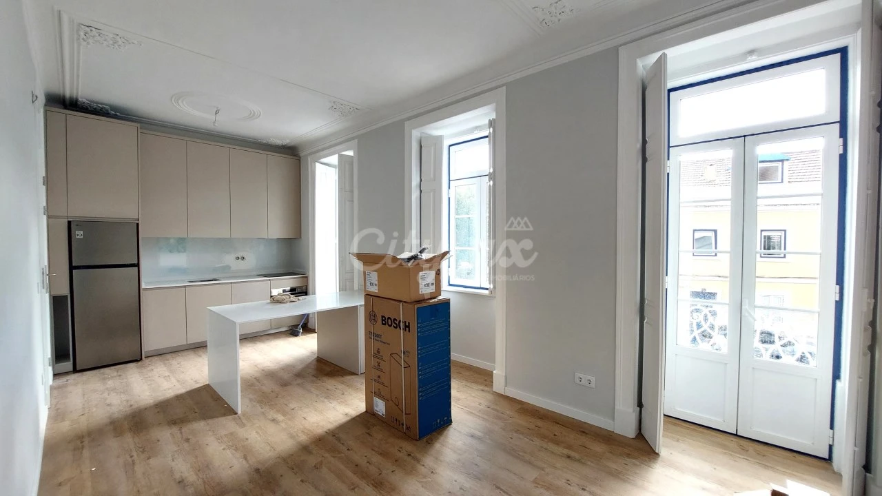 Apartamento T2 para Venda em Oeiras e São Julião da Barra, Paço de Arcos e Caxias Foto 2