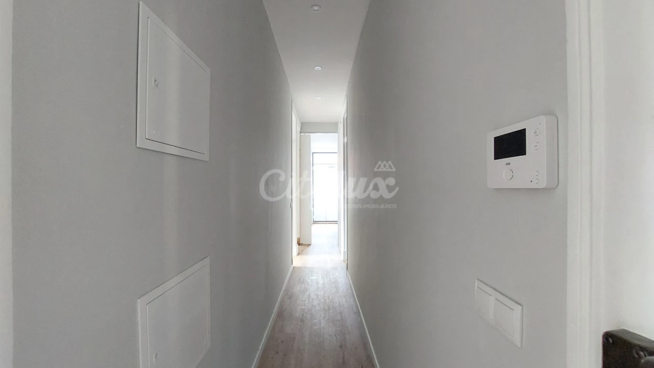 Apartamento T2 para Venda em Oeiras e São Julião da Barra, Paço de Arcos e Caxias Foto 7