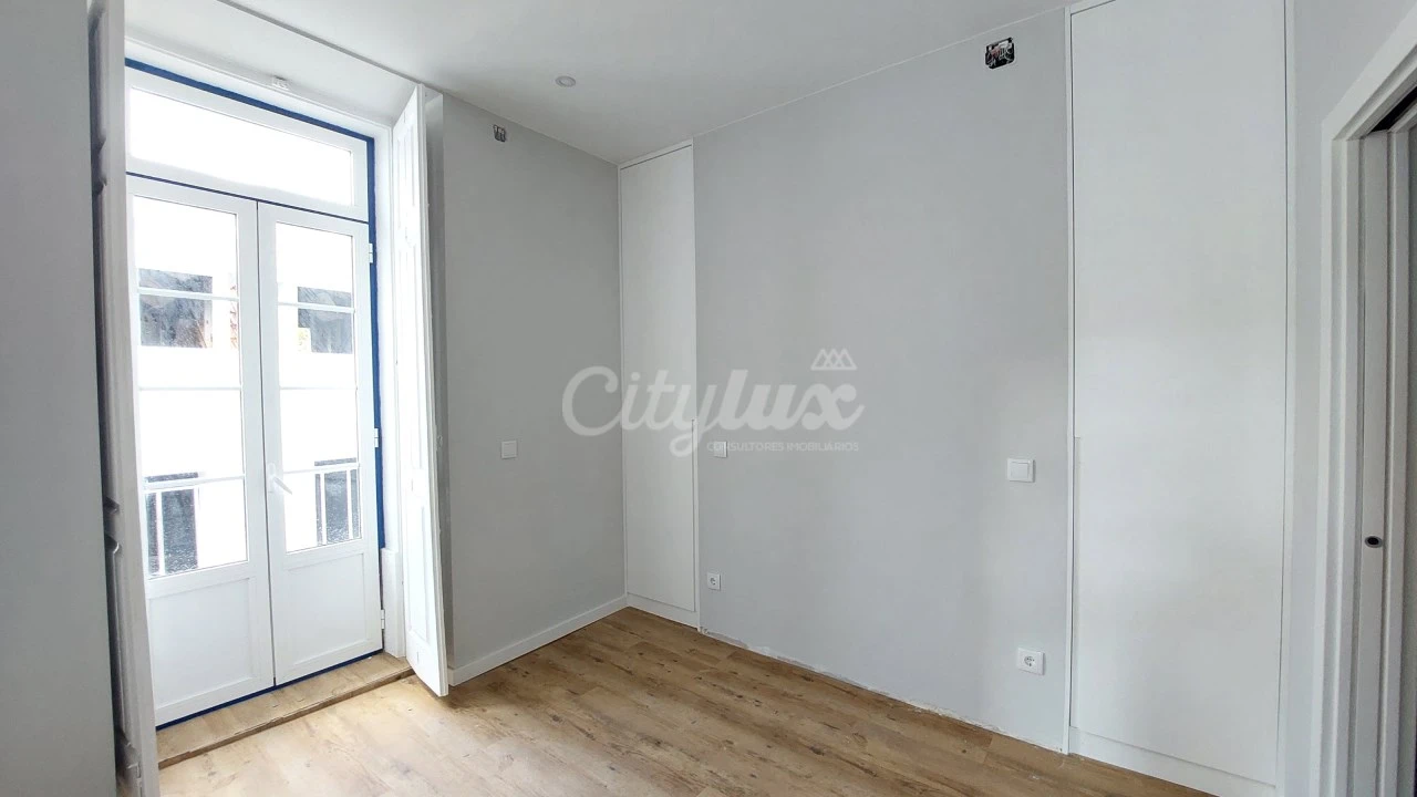 Apartamento T2 para Venda em Oeiras e São Julião da Barra, Paço de Arcos e Caxias Foto 8