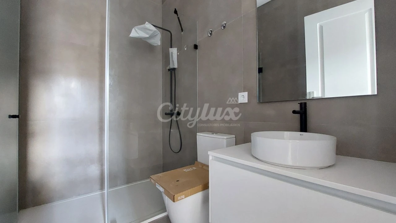 Apartamento T2 para Venda em Oeiras e São Julião da Barra, Paço de Arcos e Caxias Foto 12