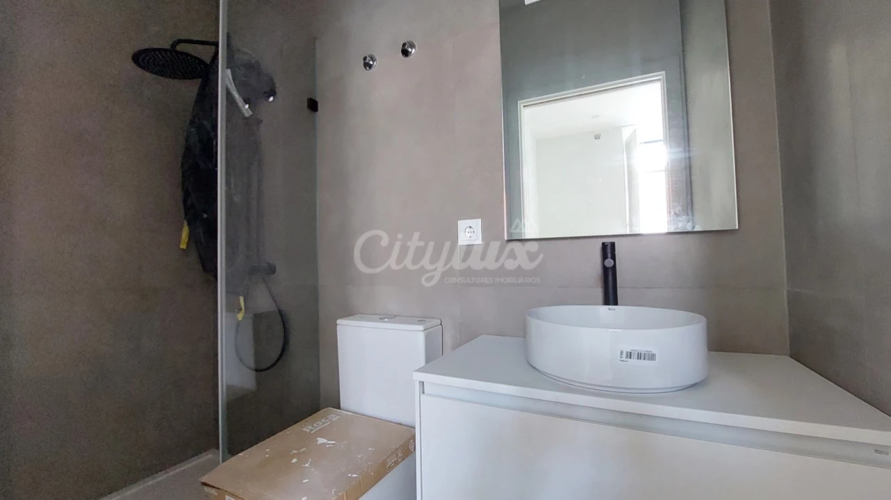 Apartamento T2 para Venda em Oeiras e São Julião da Barra, Paço de Arcos e Caxias Foto 14