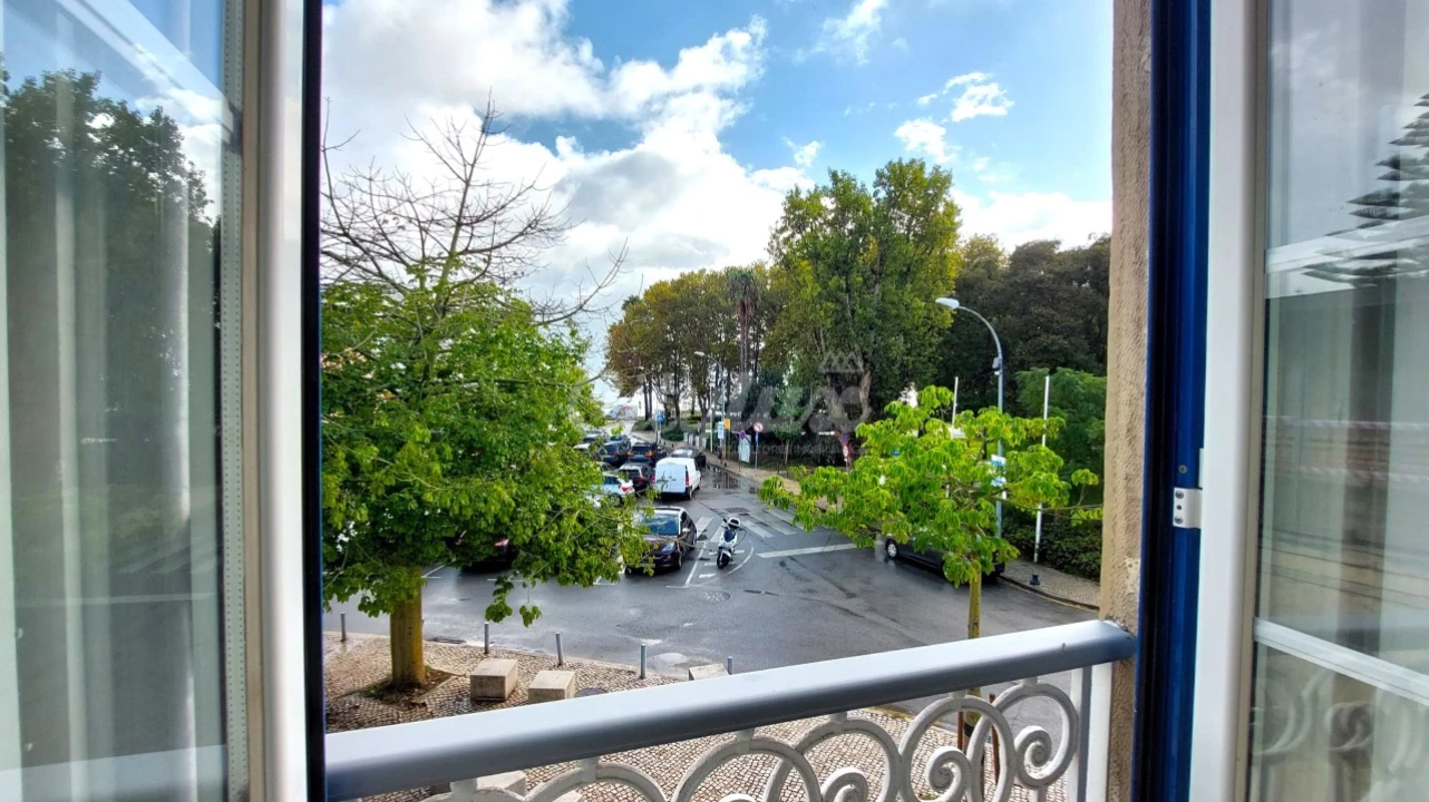 Apartamento T2 para Venda em Oeiras e São Julião da Barra, Paço de Arcos e Caxias Foto 1