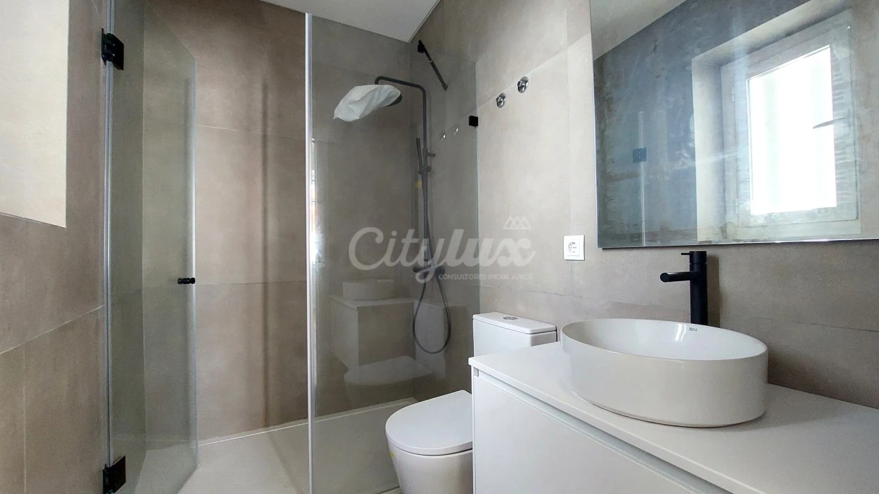 Apartamento T2 para Venda em Oeiras e São Julião da Barra, Paço de Arcos e Caxias Foto 21