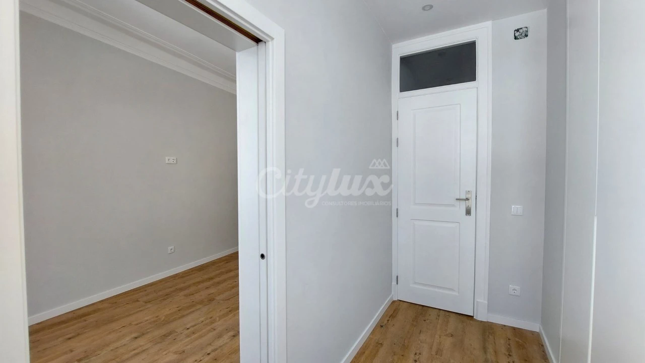 Apartamento T2 para Venda em Oeiras e São Julião da Barra, Paço de Arcos e Caxias Foto 16