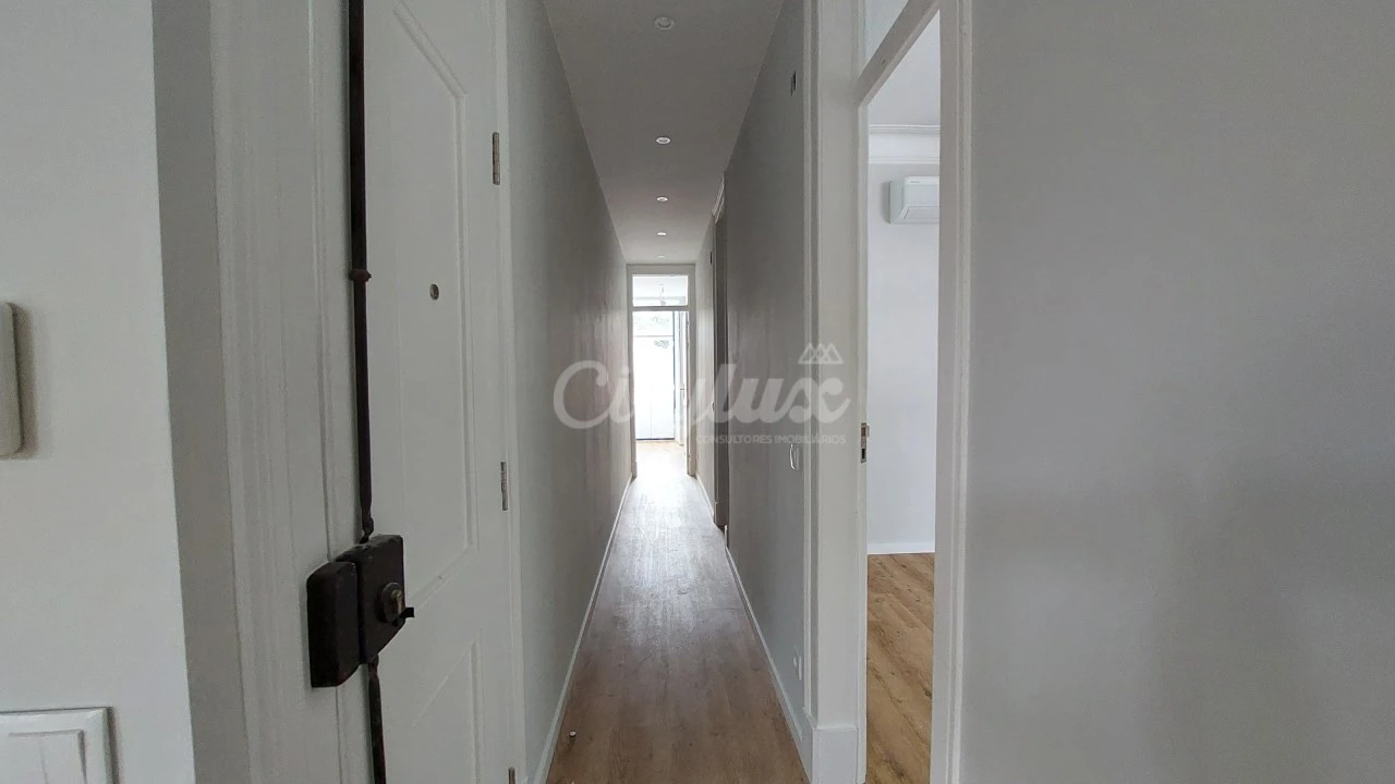 Apartamento T2 para Venda em Oeiras e São Julião da Barra, Paço de Arcos e Caxias Foto 8