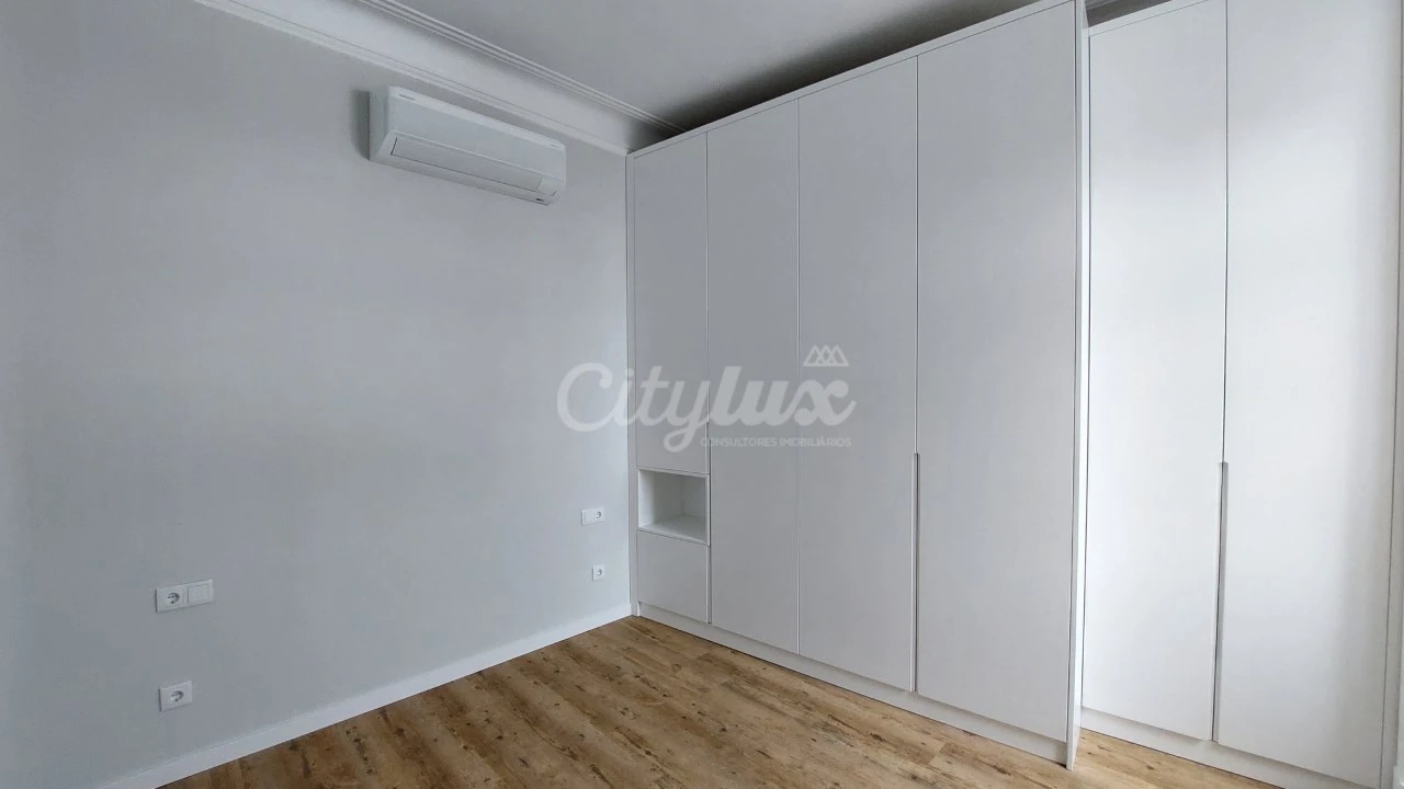 Apartamento T2 para Venda em Oeiras e São Julião da Barra, Paço de Arcos e Caxias Foto 9