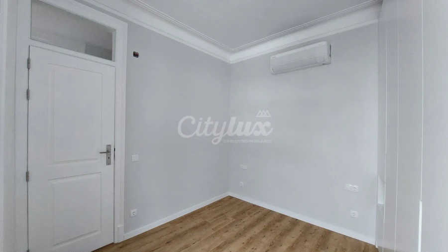 Apartamento T2 para Venda em Oeiras e São Julião da Barra, Paço de Arcos e Caxias Foto 10