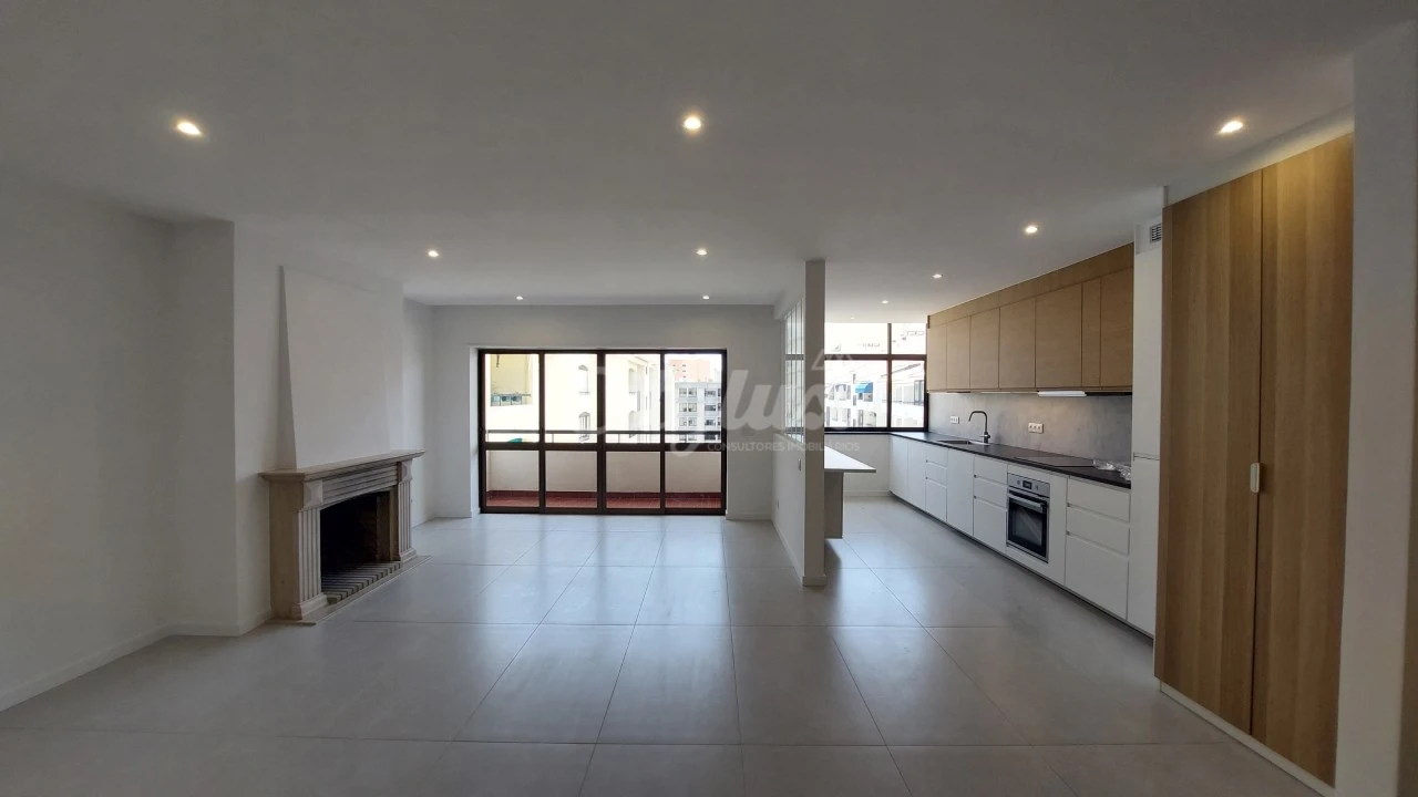 Apartamento T3 para Arrendamento em Cascais e Estoril Foto 6