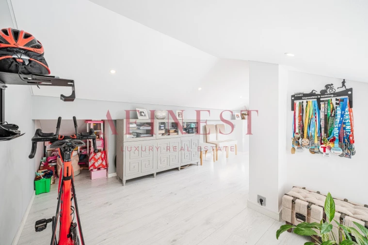 Apartamento T2 para Venda em Rio de Mouro Foto 51