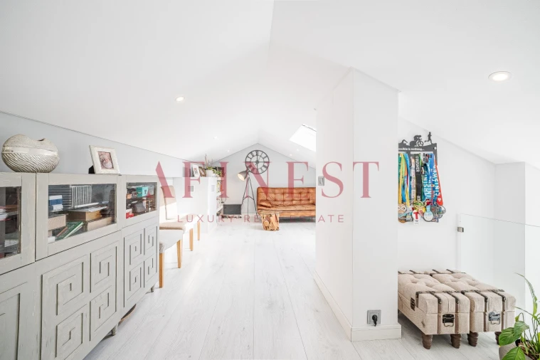 Apartamento T2 para Venda em Rio de Mouro Foto 53