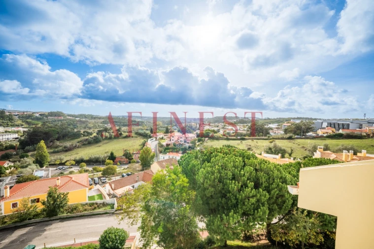 Apartamento T2 para Venda em Rio de Mouro Foto 24