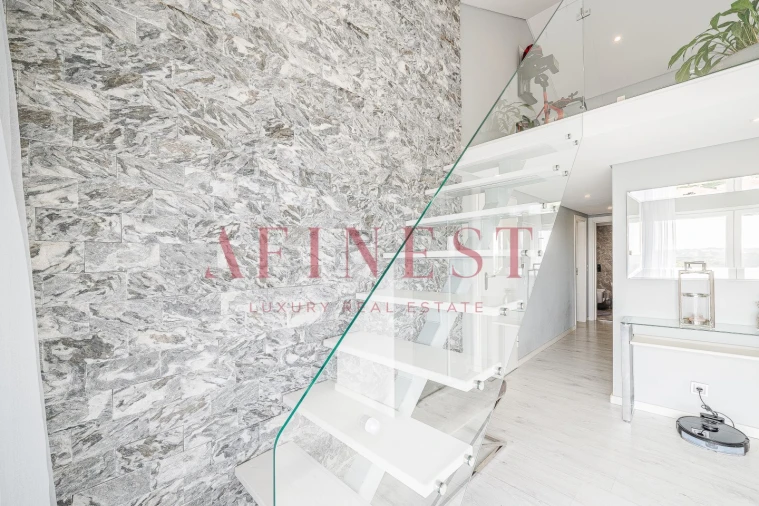 Apartamento T2 para Venda em Rio de Mouro Foto 50