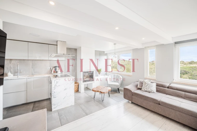 Apartamento T2 para Venda em Rio de Mouro Foto 10