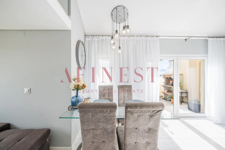 Apartamento T2 para Venda em Rio de Mouro Foto 13