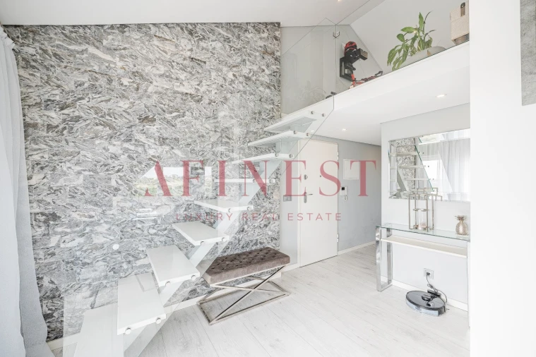 Apartamento T2 para Venda em Rio de Mouro Foto 48