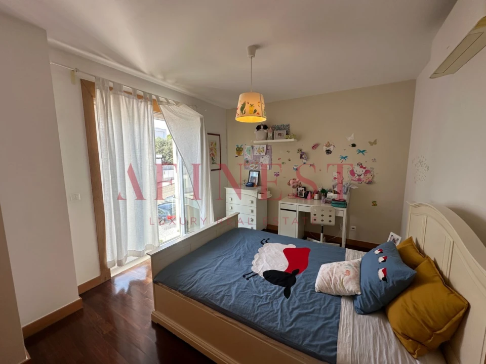 Moradia T4 para Arrendamento em Carcavelos e Parede Foto 14