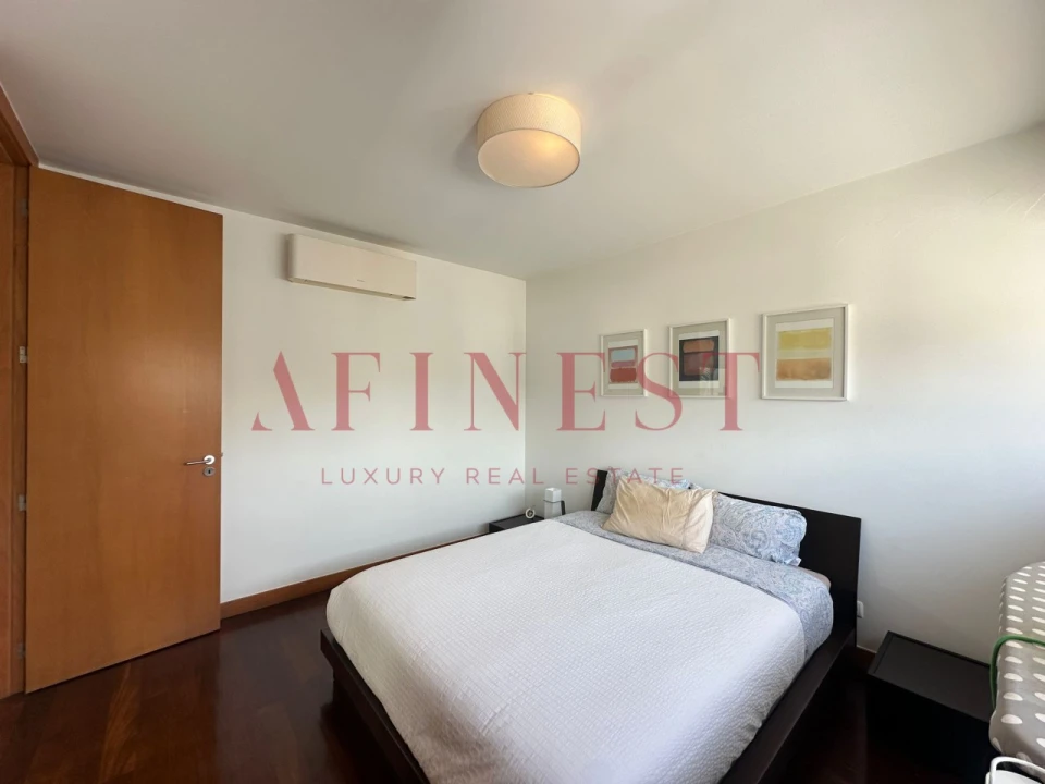 Moradia T4 para Arrendamento em Carcavelos e Parede Foto 17